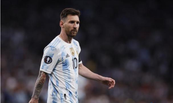 （外代一线）巴基斯坦首都发生自杀式炸弹袭击致12死27伤